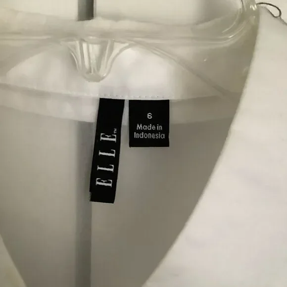 ‎ELLE SHEER SLEEVELESS BUTTON UP TOP SIZE 6 - Picture 5 of 6